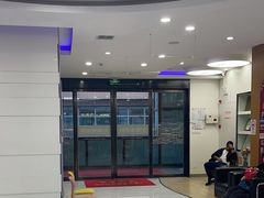-雅悦齿科(顾村公园店)