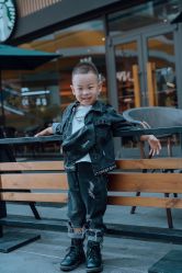 -汪正影业素摄儿童摄影工作室(星摩尔购物中心店)