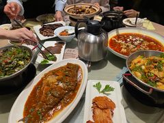 -莲餐厅·湖北菜·潜江小龙虾店(愚园路店)