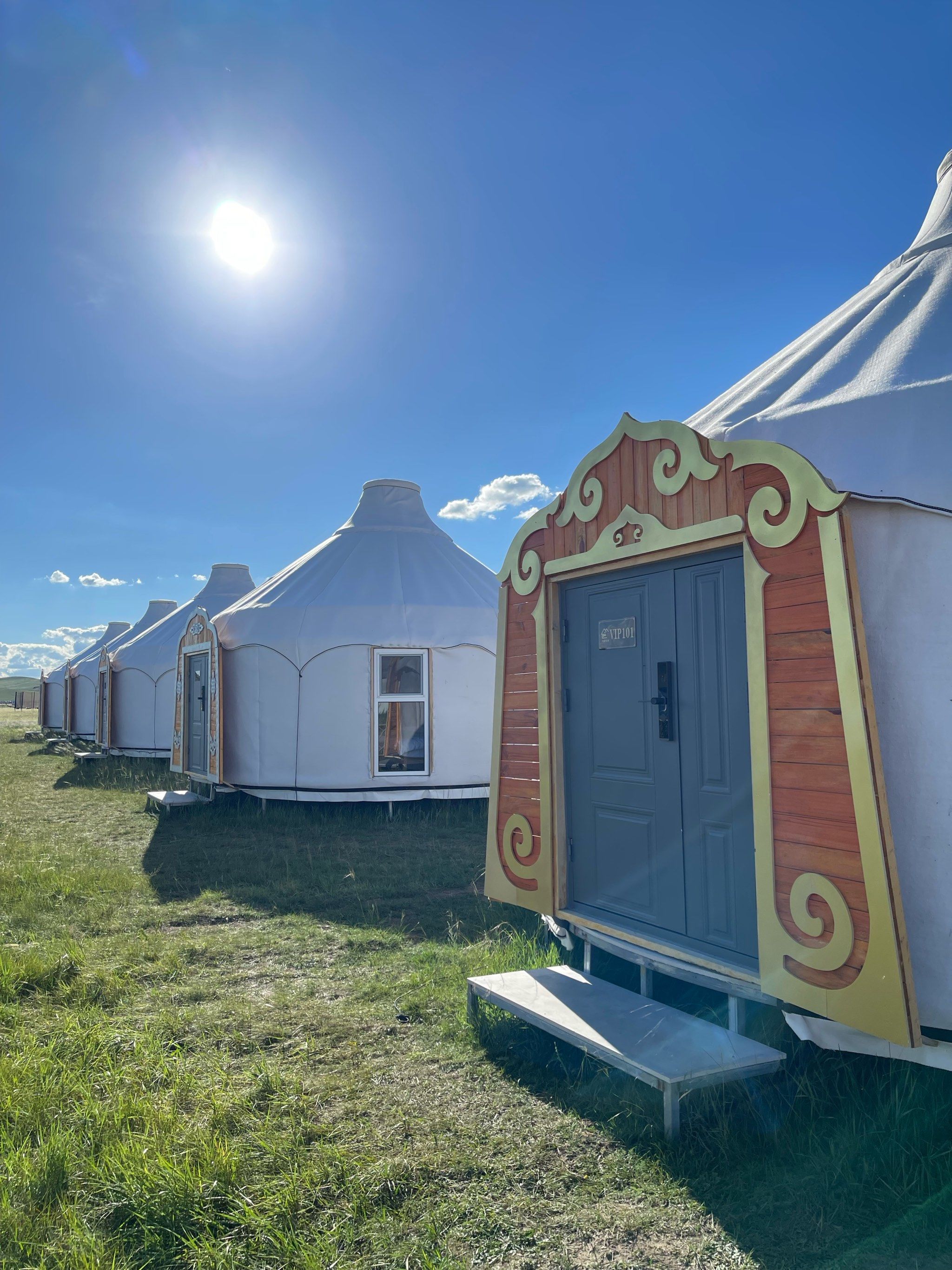 临近正蓝旗元上都遗址,地理位置优越.