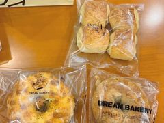 -追光 Dream Bakery(武汉天地店)