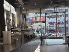 -M Stand(成都COSMO店)