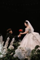 -拉瑞娜LaReine婚纱礼服高级定制