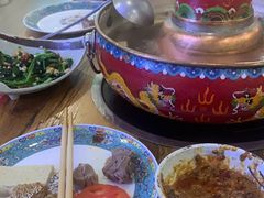 -毛辣果·贵州红酸汤牛肉火锅(西单店)
