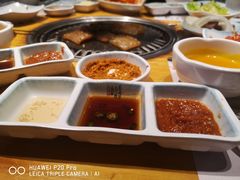 -唯成•韩国炭火烤肉 유성고기