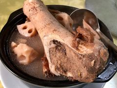 莲藕牛骨汤-金麒麟美食城