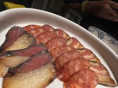 川式腊味拼盘-金谷仓家庭料理(马泉营店)