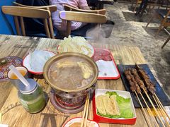 -阿郎龙虾烧烤海鲜馆(苏河融景店)