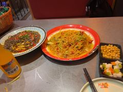 -川芙蓉·市井老川菜(长寿路店)