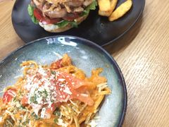 -HELLO 27 意面·沙拉·帕尼尼