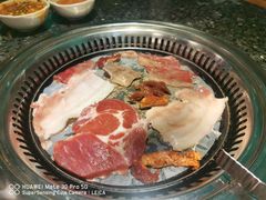 -阪尚皇·原切牛排·烤肉火锅自助(北京路店)