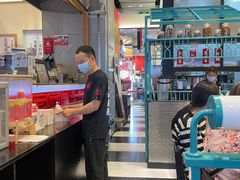 -肥汁米蘭香港米线(长宁来福士店)