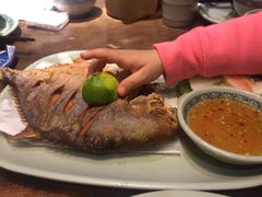 -大头虾越式风味餐厅(光明广场店)