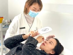 -臣丽纹眉全国连锁