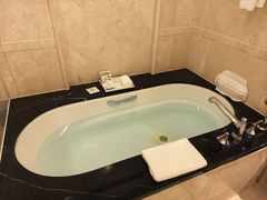 -广州富力丽思卡尔顿酒店