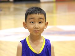 -育华篮球培训(新华路校区)