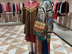 -Gucci(青岛海信广场店)
