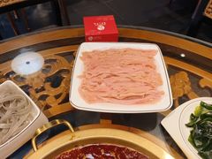 -小天鹅火锅·一线江景洪鼎旗舰店(洪崖洞店)
