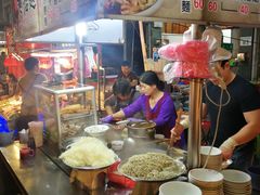-六合夜市