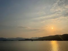 -湖畔居茶楼(湖滨店)