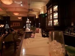 -LONG BAR 廊吧(外滩华尔道夫酒店)