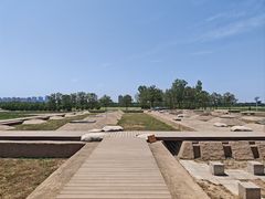 -汉长安城未央宫国家考古遗址公园