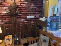 -MAX伯爵趣味互动密室逃脱(大坪D馆店)