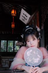-一揽芳华汉服旗袍体验馆(拙政园店)