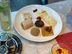 -锦厨国际自助餐厅 · 云端景观 (昆明索菲特大酒店)