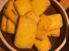 窝头大黄鱼-好嫂子酱猪手•农家菜(华远坊店)