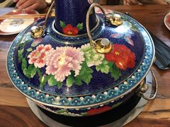 -毛辣果·贵州红酸汤牛肉火锅(西单店)