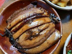 咸烧白-周肥肠(江油总店)