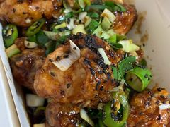 -BHC炸鸡(明洞总店)