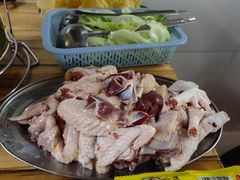 连州果园鸡-威邵鸡煲(西华路总店)