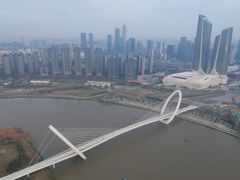 -南京眼步行桥