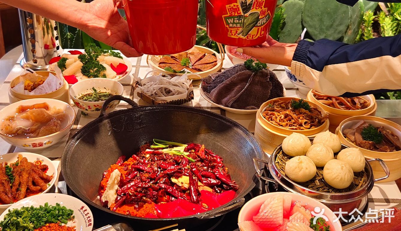 家人们，不用去重庆也能吃到重庆街头火锅！