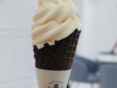 金凤茶王脆筒-喜茶(深圳福田星河COCO Park店)