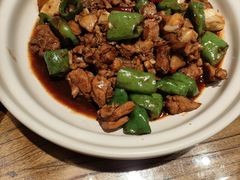 -泉畔人家·老济南经典鲁菜(大明湖店)