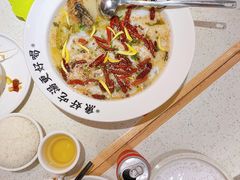 -江渔儿酸菜鱼(曜一城店)