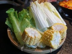 -渝涯重庆豆花老火锅(中赢国际店)