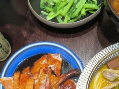 -古都历食南京菜·烤鸭·鸭血粉丝·汤包(南京博物院店)