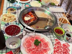 -山悦里 山野·鲜火锅(罗斯福广场店)