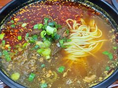 红烧牛肉米线-一品飘香米线(一中总店)