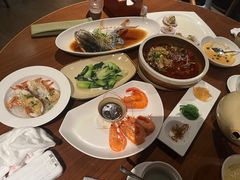-石梅湾威斯汀度假酒店-品味餐厅·川湘菜·海鲜风味火锅·手工面食·万州烤鱼·口味牛蛙·小龙虾