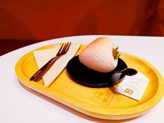 草莓慕斯-奈雪的茶(花城汇中区PRO店)