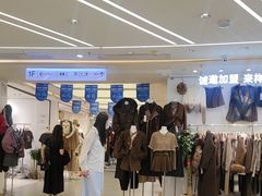 -广州白马服装市场