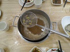 -为什么牛潮汕牛肉火锅(万胜广场店)