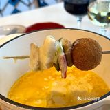 圣诞跨年去哪玩？三里屯圣诞氛围已到位！