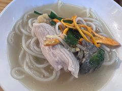 -勺子米线·云南传统小吃市集(四方街店)