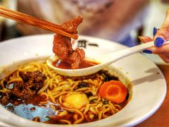 眷村牛肉面-贯一台湾牛肉面(八一七中路店)
